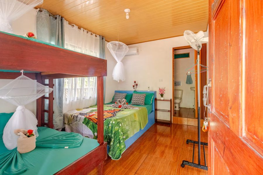 Room for couple with children